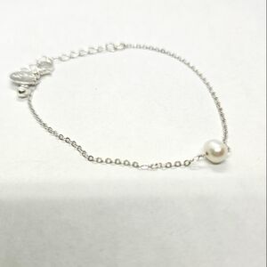 Silvertone Bracelet with Authentic Single Pearl